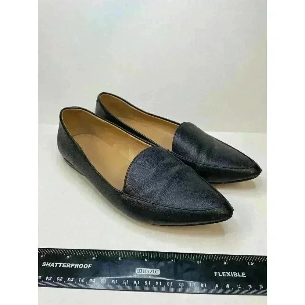 Banana Republic Classic Black Pointed Toe Women's Flats size 7 1/2